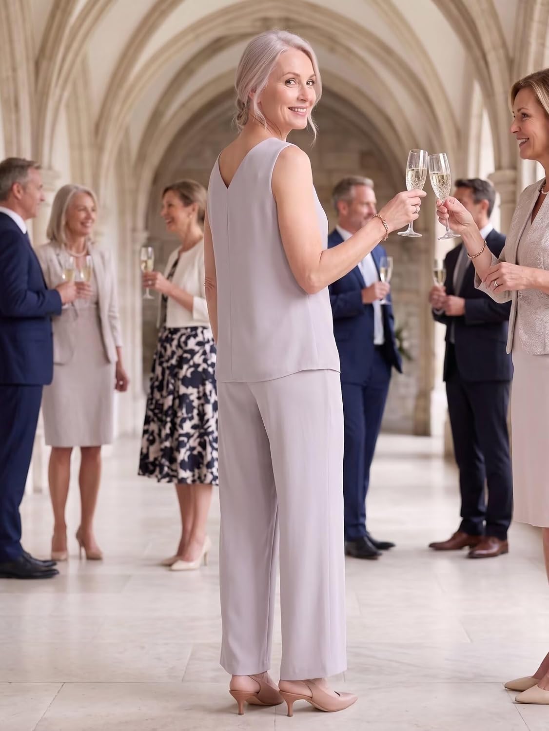Champagne Elegance: A Mother‑of‑the‑Bride Pant Suit That Works